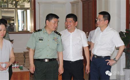 炎炎夏日，也抵擋不住省市縣領(lǐng)導(dǎo)對金利源建材集團的親切關(guān)懷！-中國板材十大品牌金利源工廠參觀